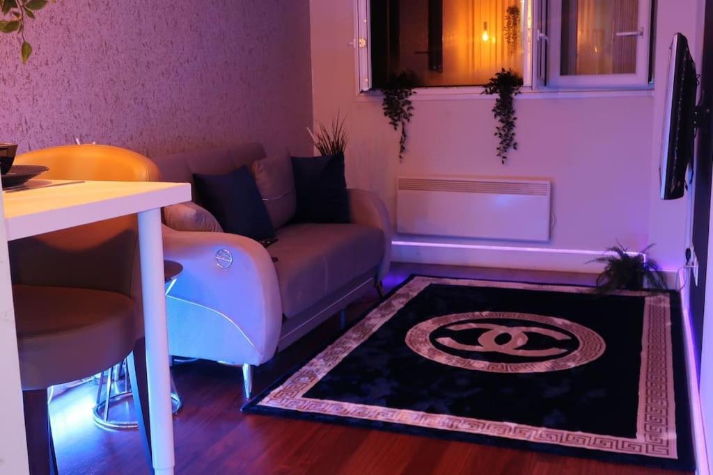 Cosy City Centre Apartment With Parking Birmingham Exterior foto